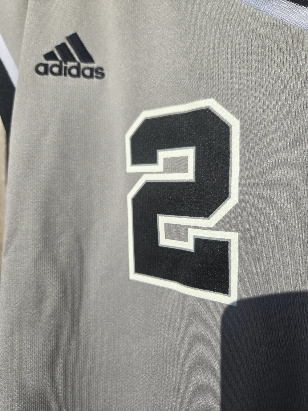 Adidas Men’s San Antonio Spurs #2 Gray & Black. Basketball Jersey